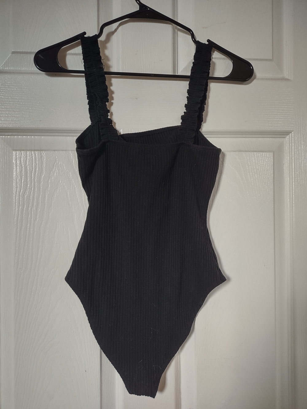 Forever 21 Black Ribbed Square-Neck Bodysuit with Ruffle Straps Small - Picture 3 of 5